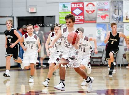 Thumbnail 3 in Perryville @ Bigelow photogallery.