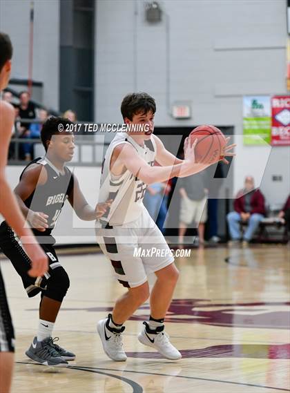 Thumbnail 2 in Perryville @ Bigelow photogallery.
