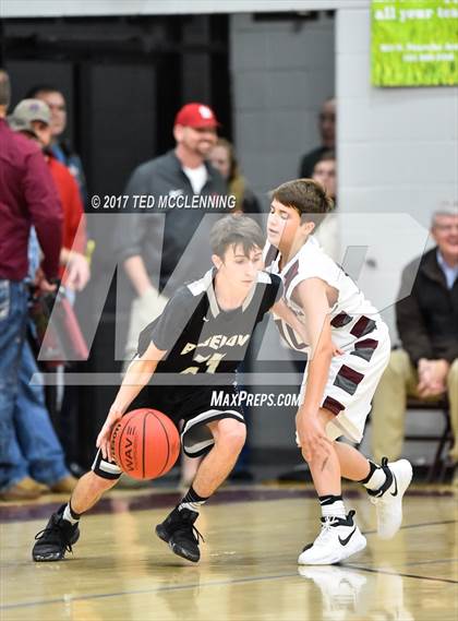 Thumbnail 2 in Perryville @ Bigelow photogallery.