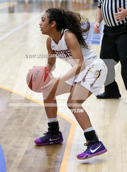 Thumbnail 2 in East vs Mountain View (UHSAA 1st Round) photogallery.