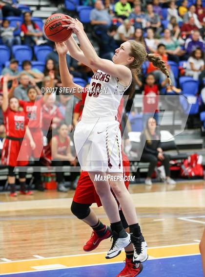 Thumbnail 2 in East vs Mountain View (UHSAA 1st Round) photogallery.