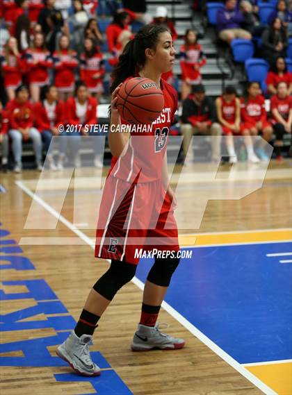 Thumbnail 1 in East vs Mountain View (UHSAA 1st Round) photogallery.