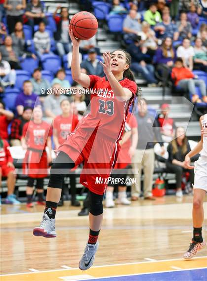 Thumbnail 3 in East vs Mountain View (UHSAA 1st Round) photogallery.