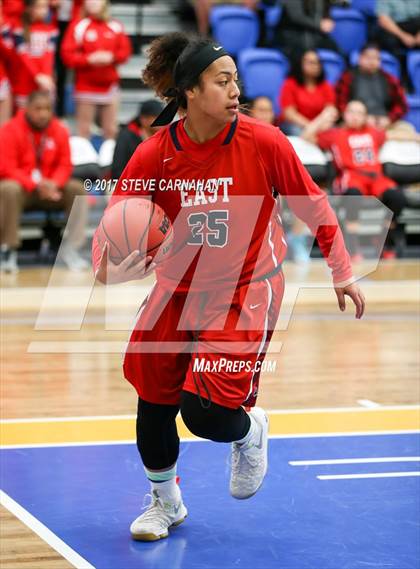 Thumbnail 3 in East vs Mountain View (UHSAA 1st Round) photogallery.