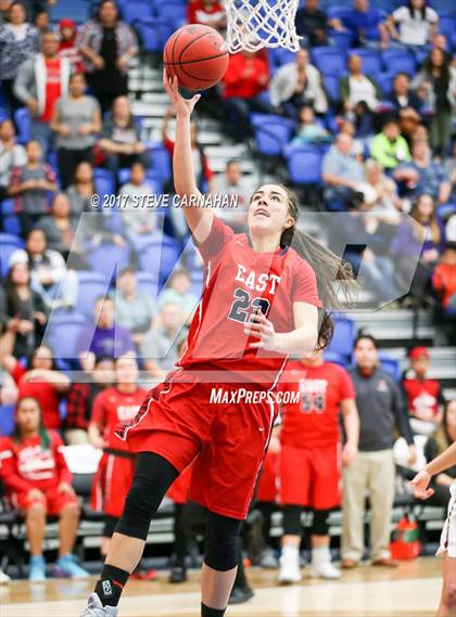 Thumbnail 1 in East vs Mountain View (UHSAA 1st Round) photogallery.