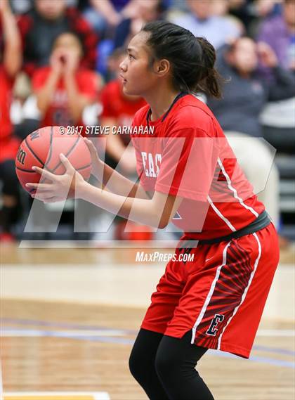 Thumbnail 1 in East vs Mountain View (UHSAA 1st Round) photogallery.