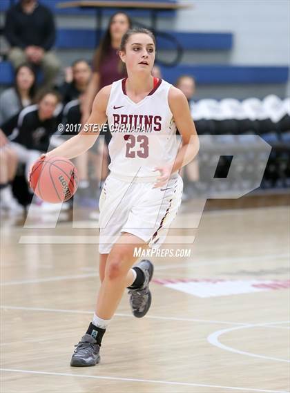 Thumbnail 1 in East vs Mountain View (UHSAA 1st Round) photogallery.