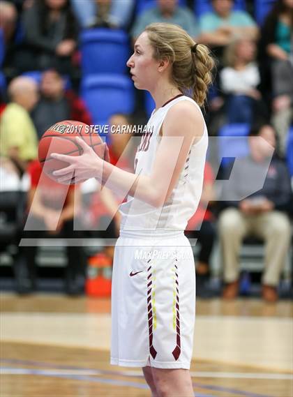 Thumbnail 2 in East vs Mountain View (UHSAA 1st Round) photogallery.