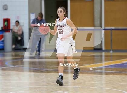 Thumbnail 3 in East vs Mountain View (UHSAA 1st Round) photogallery.