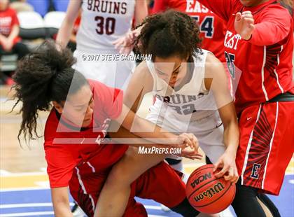 Thumbnail 3 in East vs Mountain View (UHSAA 1st Round) photogallery.
