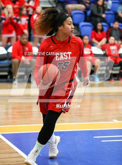 Thumbnail 1 in East vs Mountain View (UHSAA 1st Round) photogallery.