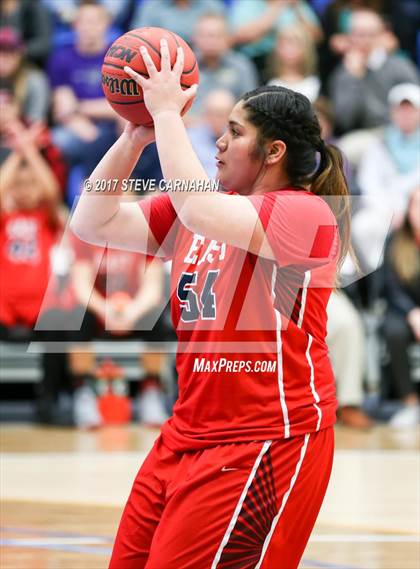 Thumbnail 1 in East vs Mountain View (UHSAA 1st Round) photogallery.