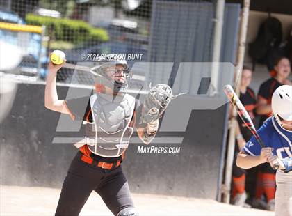 Thumbnail 2 in Cole Valley Christian vs. Malad (IDHSAA 2A Semifinal) photogallery.