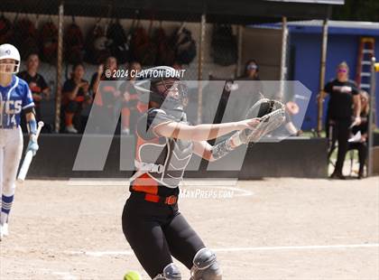 Thumbnail 3 in Cole Valley Christian vs. Malad (IDHSAA 2A Semifinal) photogallery.