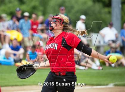 Thumbnail 1 in Holy Name Central Catholic @ Hudson (MIAA Division 1 Central Quarterfinal) photogallery.