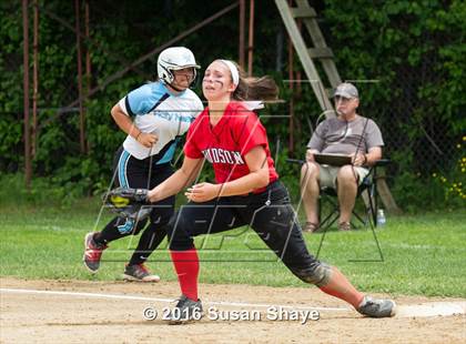 Thumbnail 3 in Holy Name Central Catholic @ Hudson (MIAA Division 1 Central Quarterfinal) photogallery.