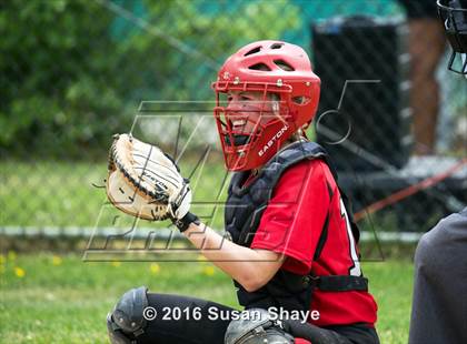Thumbnail 3 in Holy Name Central Catholic @ Hudson (MIAA Division 1 Central Quarterfinal) photogallery.