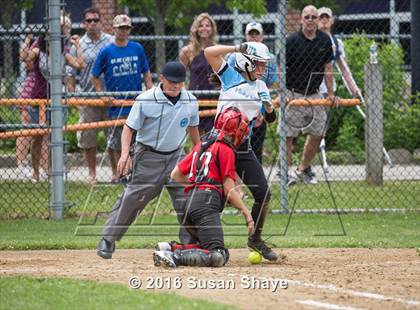 Thumbnail 3 in Holy Name Central Catholic @ Hudson (MIAA Division 1 Central Quarterfinal) photogallery.