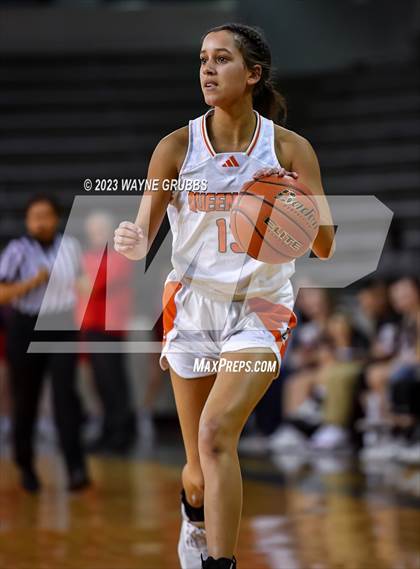 Thumbnail 3 in Winnsboro vs. Queen City (UIL 3A Bi-District Playoff) photogallery.