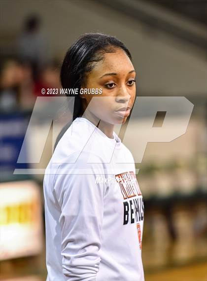 Thumbnail 2 in Winnsboro vs. Queen City (UIL 3A Bi-District Playoff) photogallery.