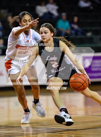 Thumbnail 3 in Winnsboro vs. Queen City (UIL 3A Bi-District Playoff) photogallery.