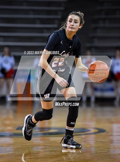 Thumbnail 2 in Winnsboro vs. Queen City (UIL 3A Bi-District Playoff) photogallery.