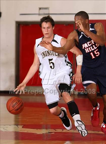 Thumbnail 2 in Palos Verdes Peninsula vs. Pacific Hills (Pacific Shores Tournament) photogallery.