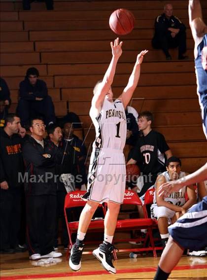 Thumbnail 2 in Palos Verdes Peninsula vs. Pacific Hills (Pacific Shores Tournament) photogallery.