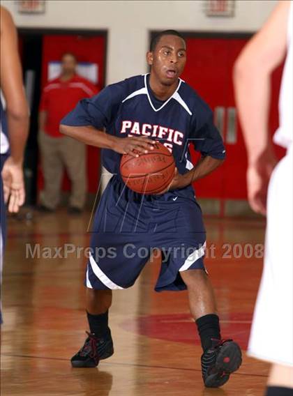 Thumbnail 2 in Palos Verdes Peninsula vs. Pacific Hills (Pacific Shores Tournament) photogallery.