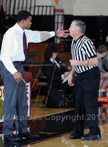 Thumbnail 3 in San Marino @ Oaks Christian (CIF SS D4AA 1st Round) photogallery.