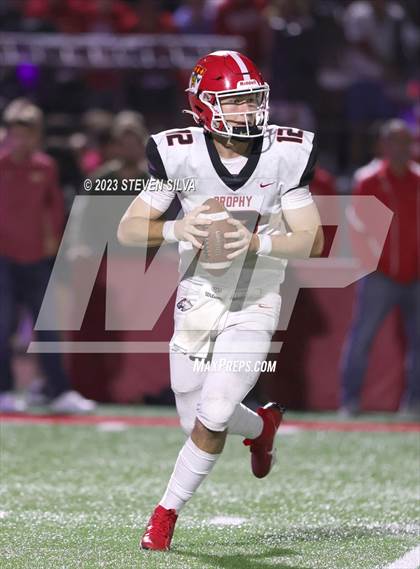 Thumbnail 3 in Brophy College Prep vs. Cathedral Catholic (Honor Bowl) photogallery.