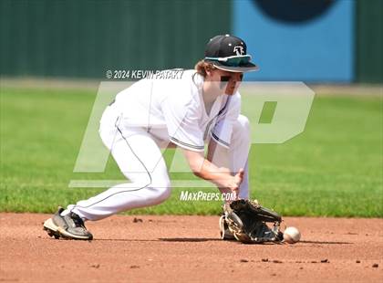 Thumbnail 1 in St. Joseph vs. Joel Barlow (CIAC Class M Semifinal) photogallery.