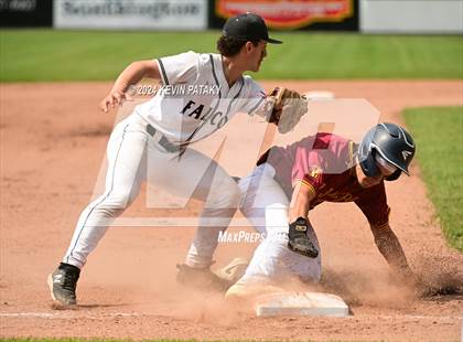 Thumbnail 2 in St. Joseph vs. Joel Barlow (CIAC Class M Semifinal) photogallery.