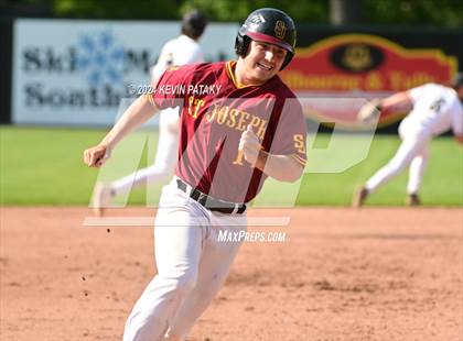 Thumbnail 2 in St. Joseph vs. Joel Barlow (CIAC Class M Semifinal) photogallery.