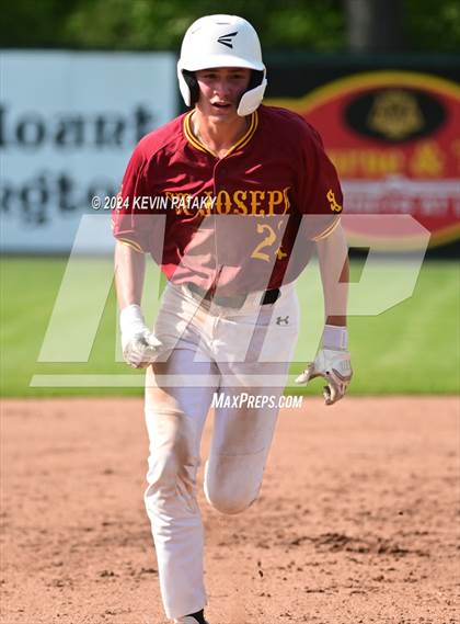 Thumbnail 2 in St. Joseph vs. Joel Barlow (CIAC Class M Semifinal) photogallery.