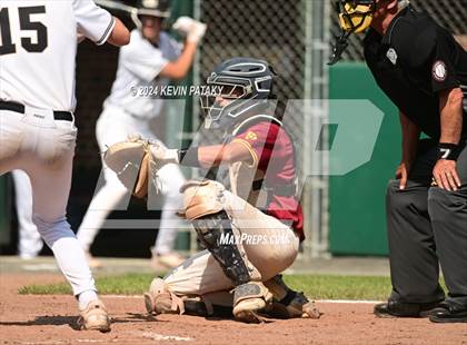 Thumbnail 2 in St. Joseph vs. Joel Barlow (CIAC Class M Semifinal) photogallery.