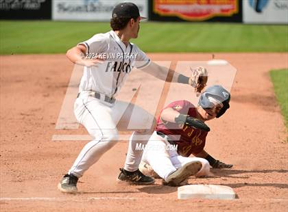 Thumbnail 2 in St. Joseph vs. Joel Barlow (CIAC Class M Semifinal) photogallery.