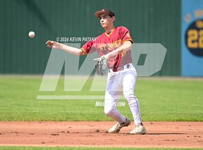 Thumbnail 3 in St. Joseph vs. Joel Barlow (CIAC Class M Semifinal) photogallery.
