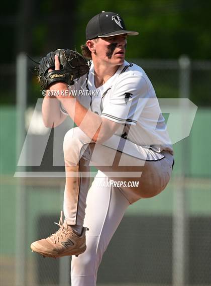 Thumbnail 3 in St. Joseph vs. Joel Barlow (CIAC Class M Semifinal) photogallery.