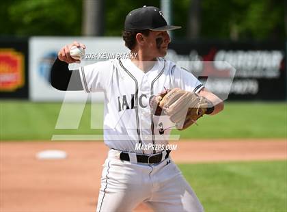 Thumbnail 2 in St. Joseph vs. Joel Barlow (CIAC Class M Semifinal) photogallery.