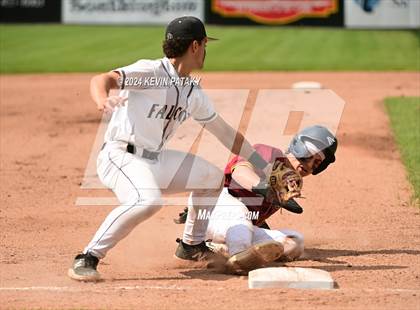 Thumbnail 3 in St. Joseph vs. Joel Barlow (CIAC Class M Semifinal) photogallery.