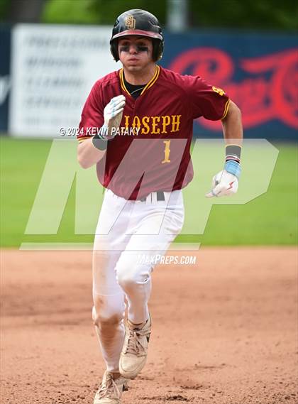 Thumbnail 1 in St. Joseph vs. Joel Barlow (CIAC Class M Semifinal) photogallery.