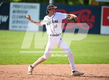 Thumbnail 2 in St. Joseph vs. Joel Barlow (CIAC Class M Semifinal) photogallery.