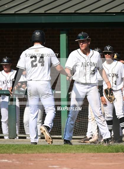 Thumbnail 3 in St. Joseph vs. Joel Barlow (CIAC Class M Semifinal) photogallery.