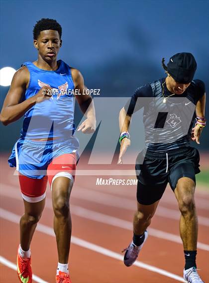 Thumbnail 3 in CCISD Ruben C Jordan Relays (200M) photogallery.