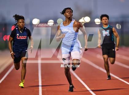 Thumbnail 2 in CCISD Ruben C Jordan Relays (200M) photogallery.