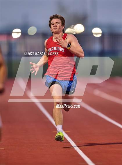 Thumbnail 2 in CCISD Ruben C Jordan Relays (200M) photogallery.