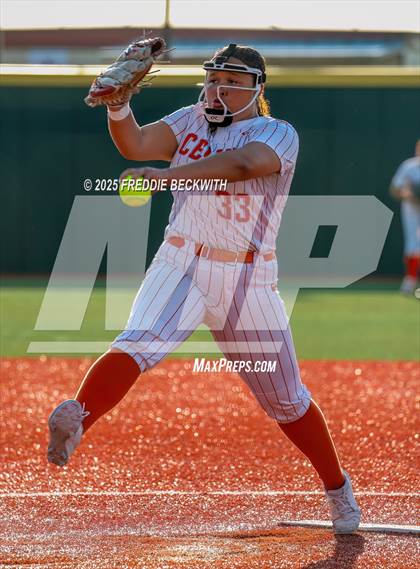 Thumbnail 3 in Sanger @ Celina photogallery.