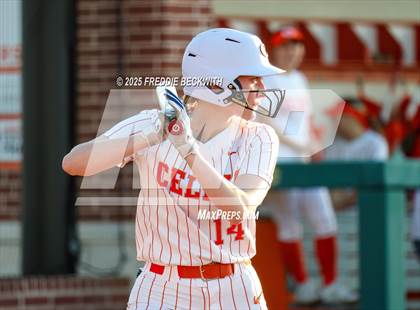 Thumbnail 3 in Sanger @ Celina photogallery.