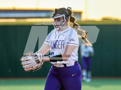 Thumbnail 3 in Sanger @ Celina photogallery.